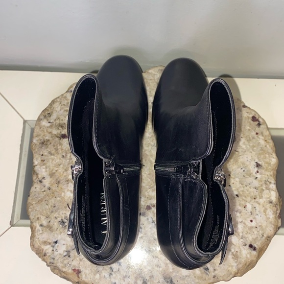 Lauren Ralph Lauren Hadara Black Cow Leather Ankle Boot Silver Zipper Buckle 9.5 - Picture 11 of 13